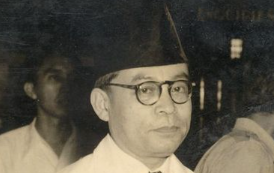 Sekolah, Surau, dan Rotterdam: Tiga Madrasah Kehidupan Bung Hatta